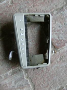 Automatik-Wählhebel Blende Perlbeige 9/84-12/87 4-Gang