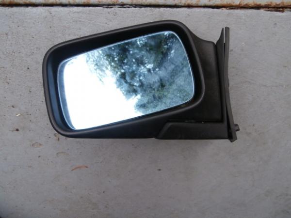 Fahrerspiegel Manuell 518-528i E28 NOS Rarität