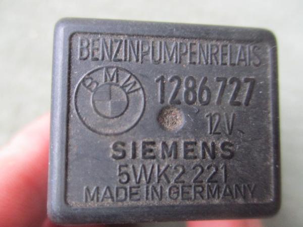 BMW 520i 525e E28 325e 320i E30 Benzinpumpenrelais