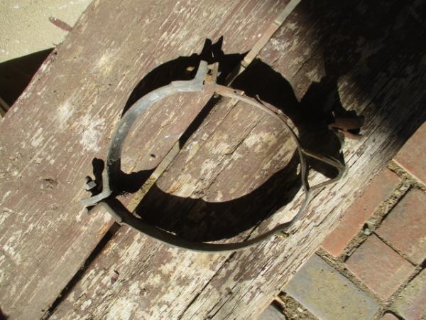 BMW Original Auspuffhalter Enttopf E28